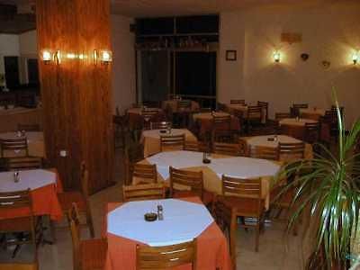 Hotel Zeus Delphi Exteriör bild